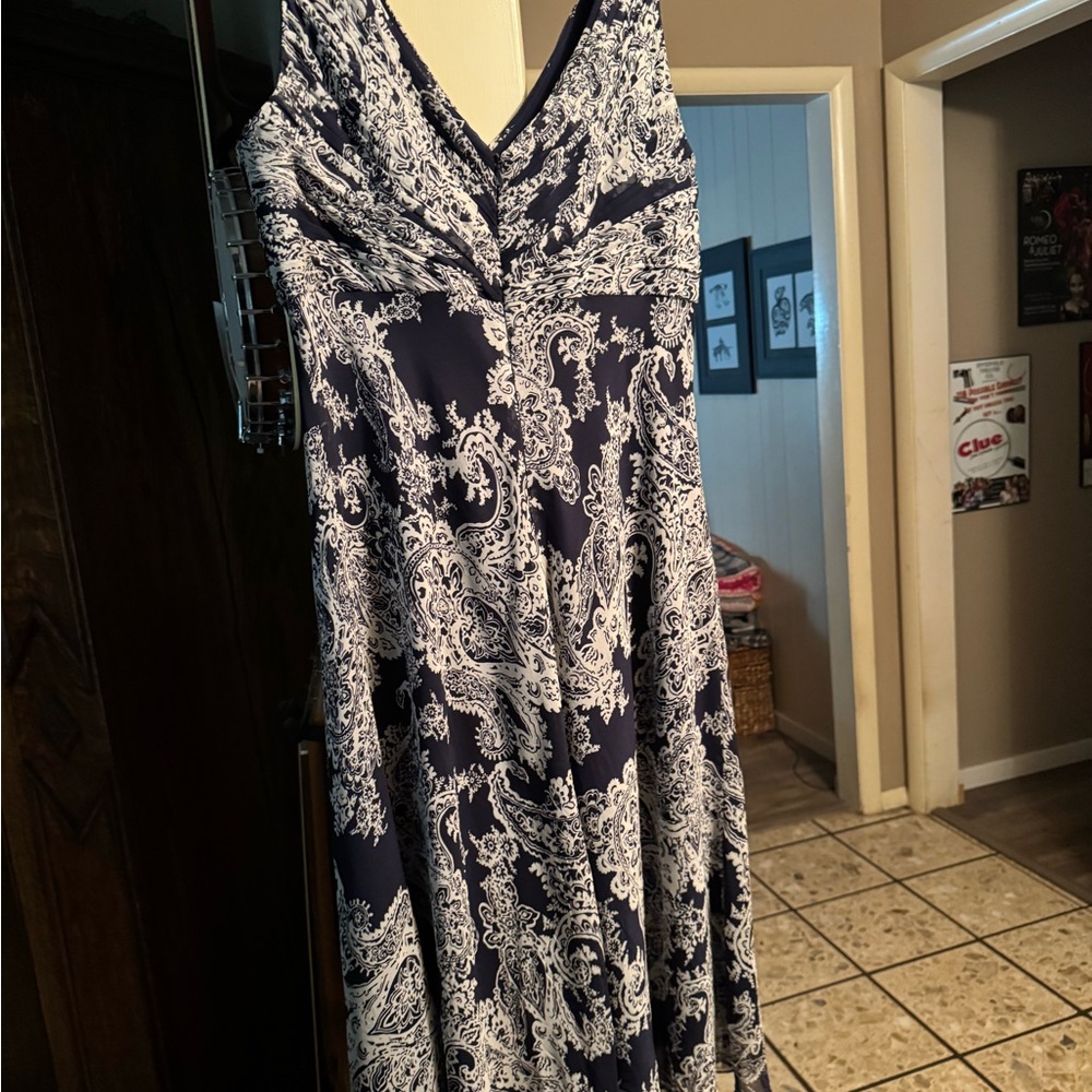 Adrianna Papell Navy and White Maxi Dress